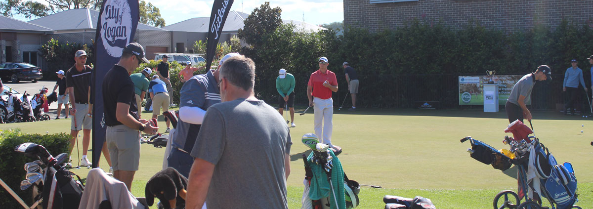 Golfers practicing at PGA Trainee Championship at Windaroo 2019