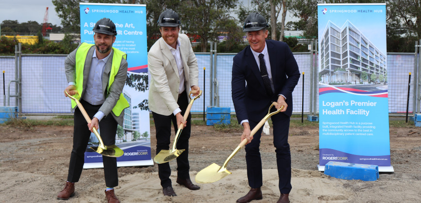 Niclin Group’s Managing Director Nick Cave, Rogerscorp Director Simon Rogers, and Mayor Darren Power turn the sod at Springwood Health Hub